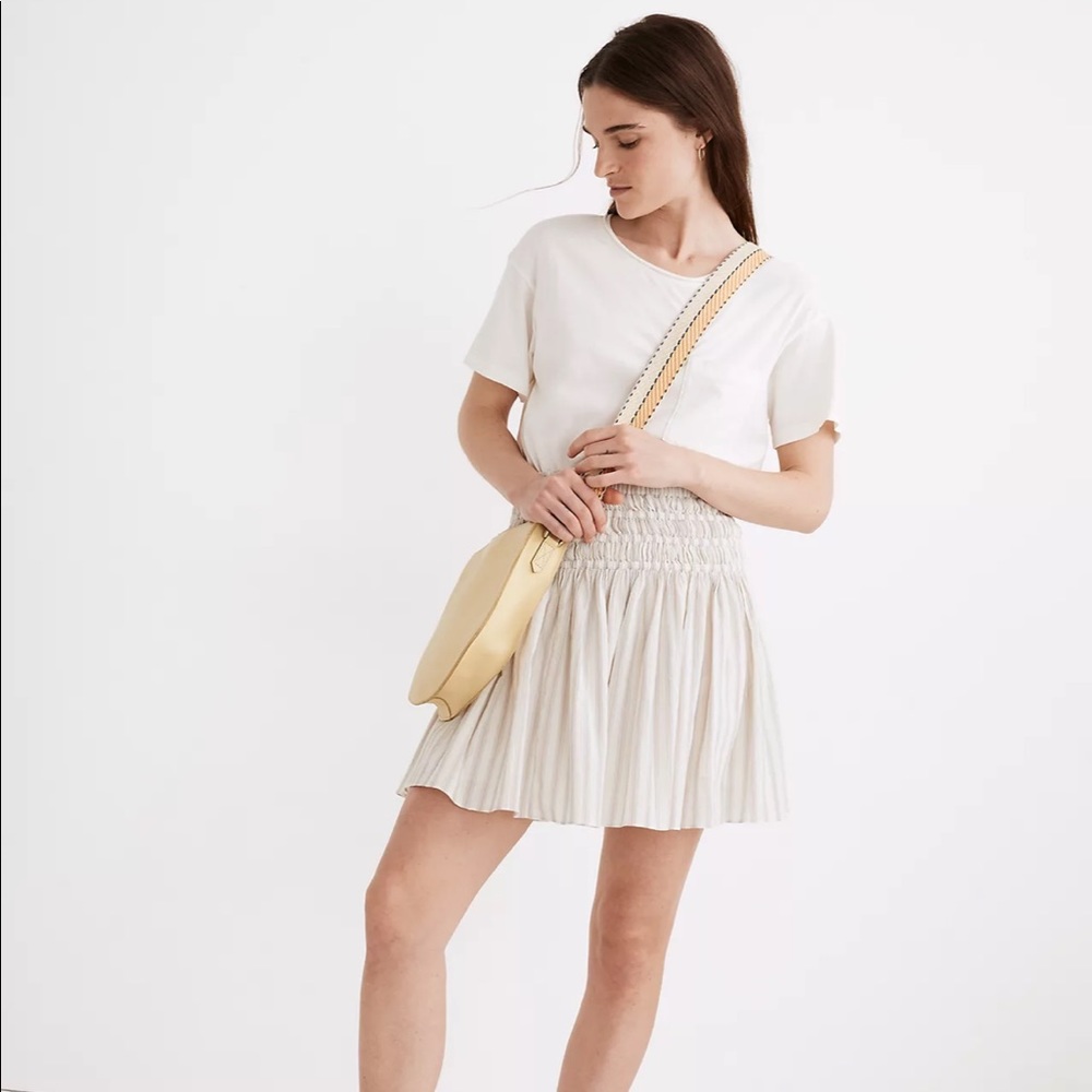 Madewell Smocked Pull On Mini Skirt